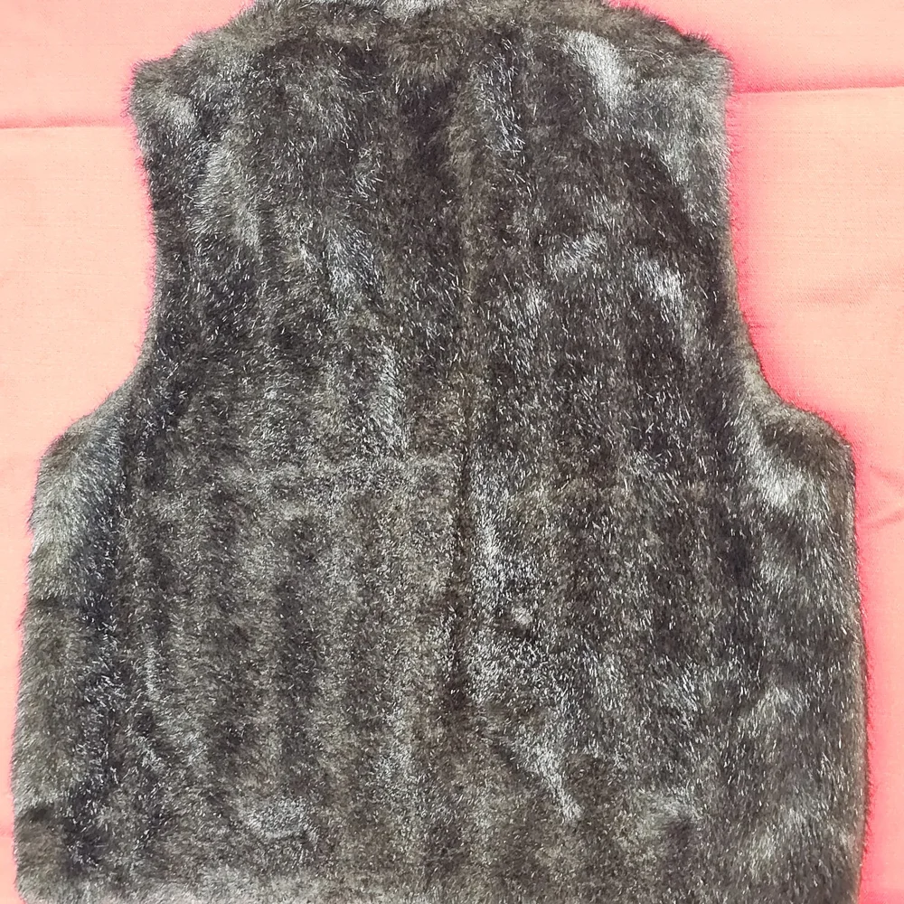 Atelier by‎ B.Thomas Fake Faux Fur Black Vest Size XL Reversible